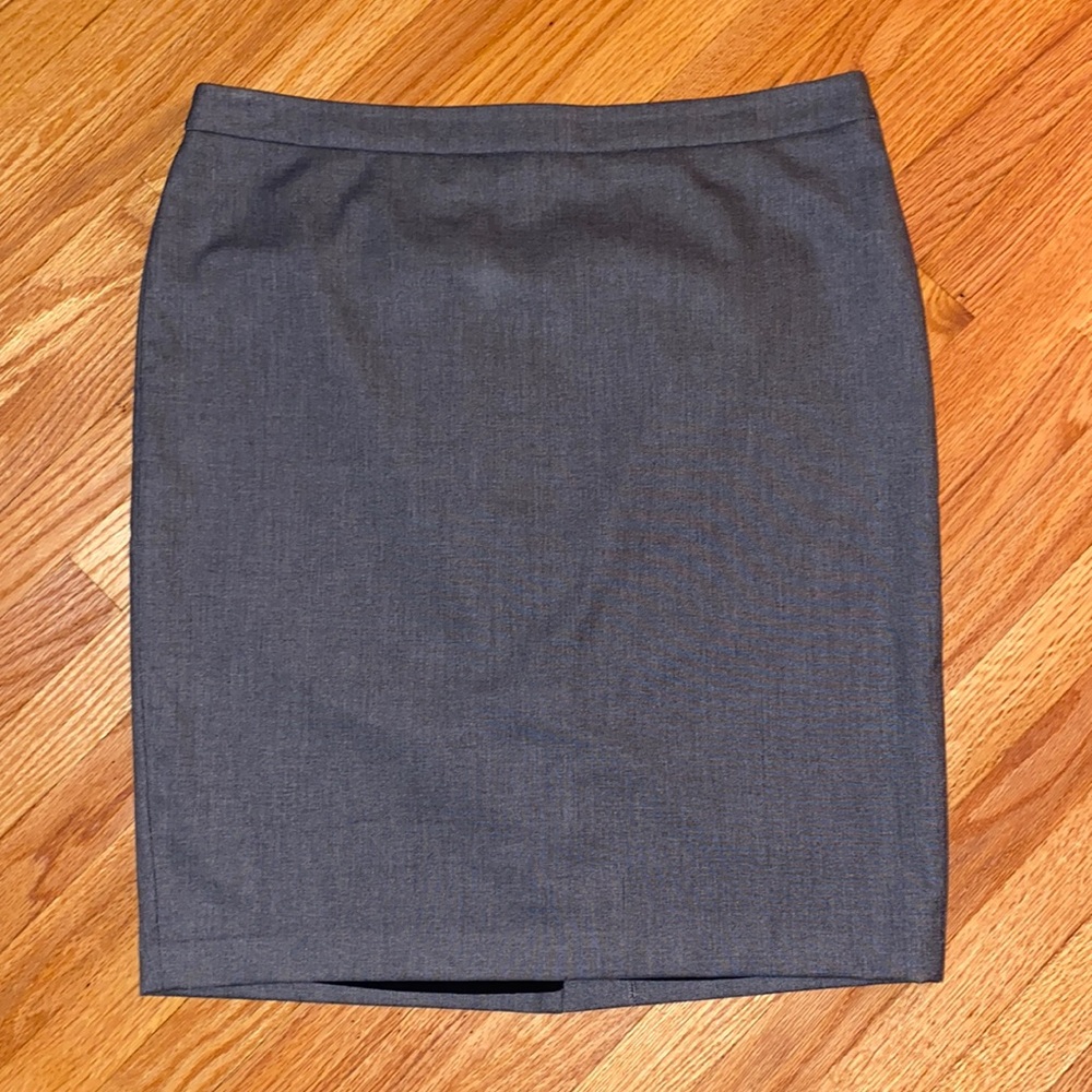 Ann Taylor pencil skirt in sharkskin